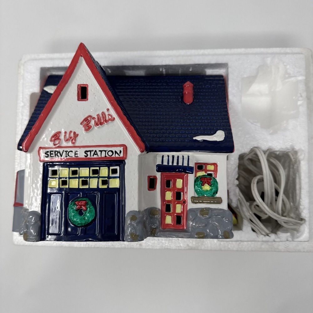 Department 56 Snow Village Big Bill's Service Station #51284